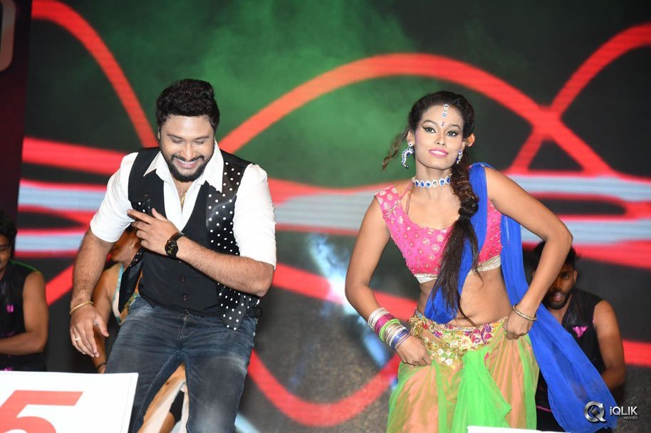 Babu-Bangaram-Movie-Audio-Launch